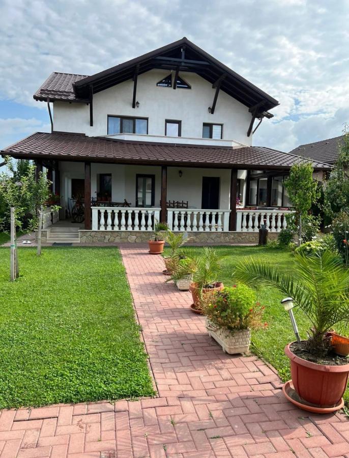 Apartament Crina Rîşnov Esterno foto